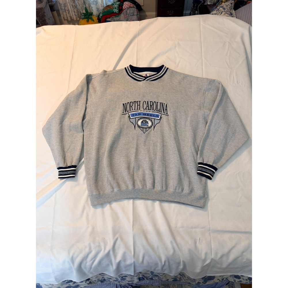 Midwest Embroidery North Carolina Tar Heels Sweatshirt Gray XL UNC Mascot Logo